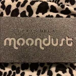 Urban decay Moondust palette